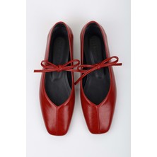 Shoeberry Kadın Noriel Kırmızı Cilt Bağlamalı Babet