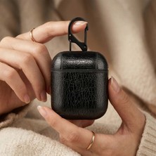 Caseonn Apple Airpods 1 / 2. Nesil Kılıf Kancalı Lüks Deri Görünümlü Siyah