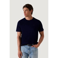 Guess Bisiklet Yaka Kısa Kollu Küçük Yamalı Pamuklu Modal Erkek Lacivert T-Shirt M6GI21K3053-G7V2