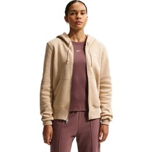 Nike Phoenix Fleece ile Tanışın: Modern Kesim ve Lüks Dokunuşun Buluşması