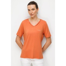 Desen Triko Kadın V Yaka Cebi Saten Şeritli Penye T-Shirt 26828 Somon