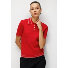 On Kadın Yakası Düğmeli Kumaşı Desenli Bluz 10304 Kırmızı