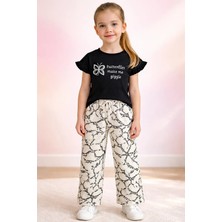 Almira Anne Bebek Kız Çocuk Kelebek Baskılı Tişörtlü Pantolon Takımı ile Rahat Günler