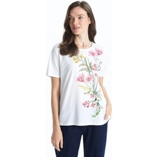 Lc Waikiki Yeni Sezon Bisiklet Yaka Çiçekli Kadın Tişört