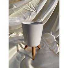 Özbience Beyaz Seramik Ayaklı Bitki & Orkide Saksısı