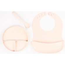 Eco Lounge Krem Rengi 3’lü Silikon Yemek Seti – Önlük + Diş Kaşıyıcılı Kaşık + Vakumlu Tabak