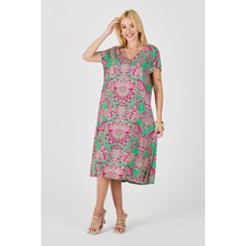 Bacc Pembe Desenli V Yaka Kısa Kollu Midi Boy Elbise BCVL-254015