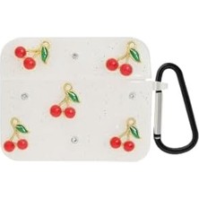 Airpods 4. Nesil ile Uyumlu Glitter Silikon Kılıf Şeffaf Simli Koruyucu Kiraz Deseniyle Askı Aparatı Dahil Çanta Kolu ve Kemer Tokasına Takılabilir Şık Tasarım Airpods 4 Için Kulaklık Kılıfı