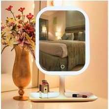 Reoona LED Işıklı Makyaj Aynası – Dokunmatik, 3 Işık Modlu, Şık Tasarım