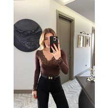 Nova Epoxy Art Kadın Uzun Kollu V Yaka Dantel Güpür Detay Bluz