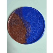 Miina Aksesuar Epoksi Reçine Çeşitli Renklerde Dekore Edilmiş Dekoratif Bir Bardak Altlığıdır