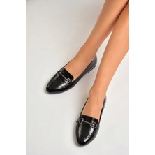 Fox Shoes Y290110008 Siyah Rugan Toka Detaylı Günlük Kadın Babet