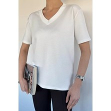 Gülseli Kadın V Yaka Basic Tişört P-00020649