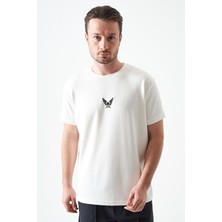 Tena Erkek Ekru Bisiklet Yaka Kartal Baskılı Modal Tişört