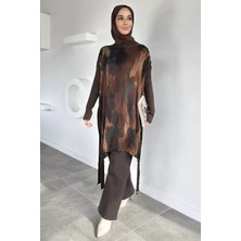 Julude Gülseli Düğme Detaylı Ipek Kübra Kumaş Tesettür Triko Tunik P-00020681