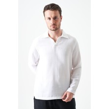 Tena Erkek Beyaz Uzun Kol V Ayaklı Yaka Regular Müslin Gömlek