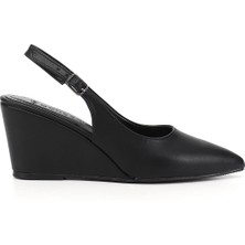 Gönderi(r) Kadın Siyah  Dolgu Topuklu Arkası Açık Ayakkabı