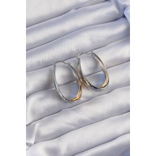 VeraGlobe Buğz Pirinç Gold Gümüş Renkli Uzun Kıvrımlı Küpe - Buğz