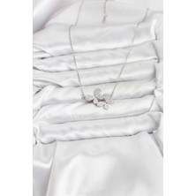 VeraGlobe Buğz 316L Çelik Zincir Gümüş Renk Zirkon Taşlı Kelebek Model Kadın Kolye - Buğz