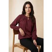 Kadoma Kadın Bordo Pileli Damla Yaka Aksesuarlı Örme Jakar Esnek Penye Uzun Kol Bluz & Tesettür Bluz