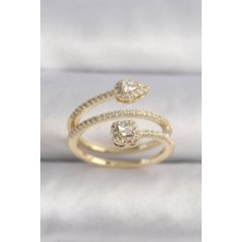 VeraGlobe Buğz Pirinç Gold Renk Zirkon Taşlı Ok Model Vıp Seri Kadın Yüzük