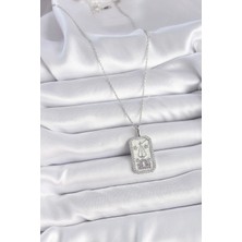 VeraGlobe Buğz 316L Çelik Gümüş Renk Terazi Burcu Zirkon Taşlı Kadın Kolye - Buğz