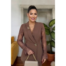 Zishan Fashion Güpür Kol Detaylı Kruvaze Blazer Ceket & Pantolon Takımı - Premium Krep Kumaş | 36055
