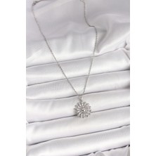 VeraGlobe Buğz 316L Çelik Gümüş Renk Zincir Zirkon Taşlı Güneş Model Kadın Kolye - Buğz