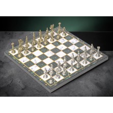 Elifeshop Lüks Metal Satranç Takımı Krom Kaplama Roma Ordusu Figür & Zümrüt Yeşili Mermer Desenli Tahta 20 Cm.