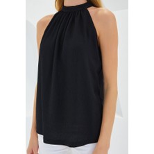 Bizcomoda 0489 Halter Yaka Örme Bluz - Siyah