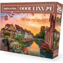 Esranın Dünyası 1000 Parça Puzzle - Colmar Tasarımı