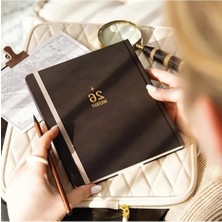 Esranın Dünyası 2026 Dikey Haftalık Ajanda, 12 Aylık, Sert Kapak, Kahverengi