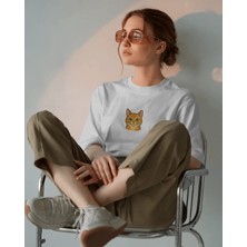 Muhtar Store Sarman Kedi Baskılı Kadın Oversize Tişört – Minimal Turuncu Kedi Tasarım