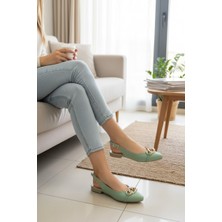 Enoch Kadın Gold Zincir Detaylı Slingback Beyaz Babet