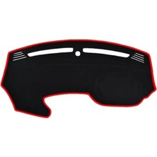 Esranın Dünyası Siyah Kenar Kırmızı Renkli Torpido Koruma Halısı