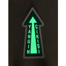 İnterform Fosforlu Yer Ok Işareti Zemin Için Üzeri Koruyucu Laminasyonlu Yön Etiketi 47 x 21 cm