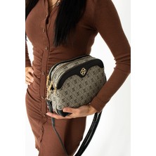 Generic Bej Siyah Desenli Kadın El & Omuz Çantası – Taba Detaylı Şık ve Zarif Tasarım