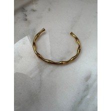 Triya Wear Studio-Çelik-Kararmaz-Gold Renk Kadın Bileklik