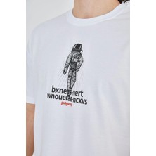 Mzp Kartan Erkek Baskılı T-Shirt Kısa Kol Bisiklet Yaka Regular Fit Rahat Kalıp Günlük Tişört - Beyaz