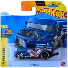 Esranın Dünyası Tekli Yarış Arabası - 1:64 Ölçekli, Gerçekçi Detaylar