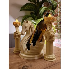 Peace Of Art Modern At Figürlü Şarap Şişesi Tutucu ve Mumluk Seti – 3D Baskı Dekoratif Şaraplık Masa Dekoru (3 Parça)