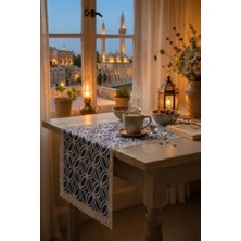 Rona Home Lüks Mavi Beyaz Geometrik Desenli Dantel Saçaklı Dekoratif Masa Ranırı (Runner)