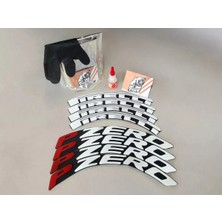 Bombtire Pirelli P Zero Motorsiklet ve Otomobil Araç Lastik Yazısı 2.5 cm 8 Adet Yapıştırıcı Arma Sticker