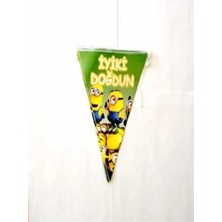 Minion Iyi Ki Doğdun Üçgen Flama 2 Metre