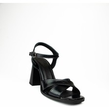 Zeyn 4173 Siyah Çapraz Topuklu Kadın Sandalet