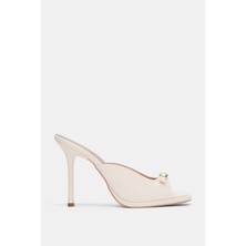 Selin Shoes Norisse Küt Burun Toka Aksesuar Topuklu Kadın Terlik- Ekru