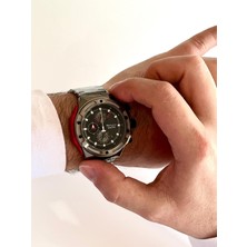 Ferrucci Fonksiyonları Aktif Takvimli Spor Model Çelik Erkek Kol Saati