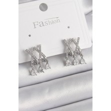 Pirinç Gümüş Renk Zirkon Taşlı x Model Sallantı Detay Kadın Küpe - Lisinya