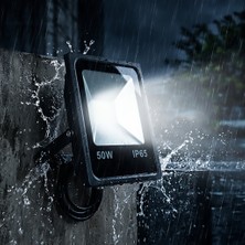 50W LED Projektör Dış Mekan Aydınlatma - IP65 Su Geçirmez, 8000 Lümen Yüksek Parlaklık (Bahçe, Otopark ve Duvar Lambası)