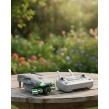 Marsilyan Hd Kameralı Drone Ekranlı Kumanda Güvenli ve Dengeli Uçuş